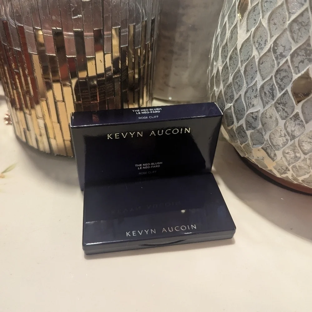 NIB Kevyn Aucoin The Neo-Blush In Rose Cliff